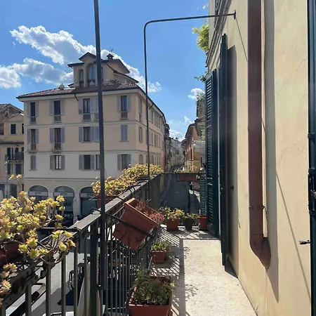 In Arnaldo Square Apartment