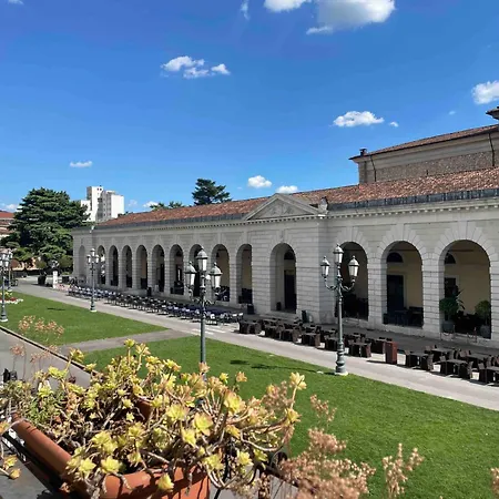 In Arnaldo Square * Brescia