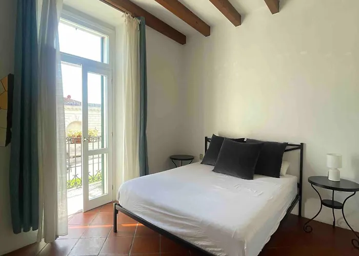 Apartmán In Arnaldo Square Brescia