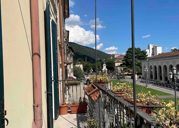 In Arnaldo Square Μπρέσια