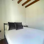 Apartment In Arnaldo Square